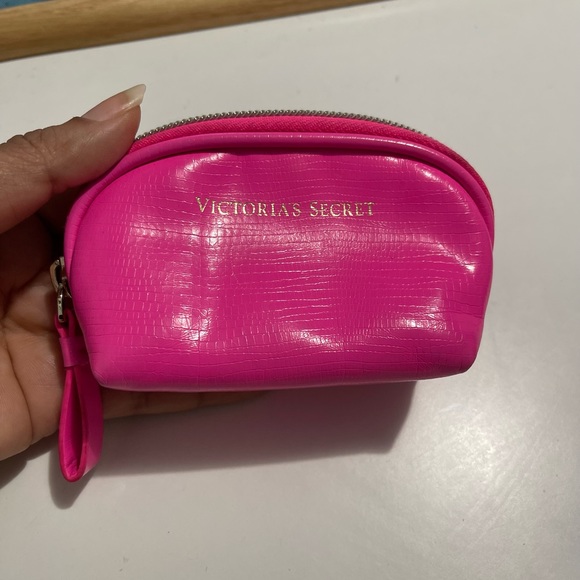 Victoria’s Secret neon pink coin 👛 purse. - Picture 2 of 12